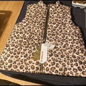 Girls size XL vest by Crewcuts. Cheetah print, new with tags.